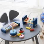Barbo Toys puidust ladumistorn Muumi - Image 2